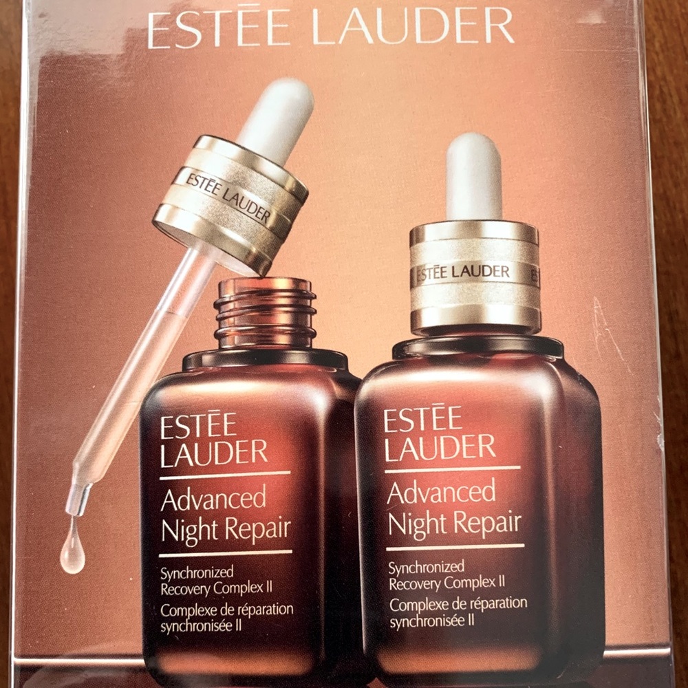 Estes Lauder Advanced Night Repair Duo